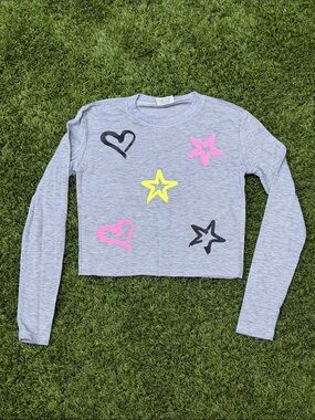 Firehouse Girls' Grey Long-Sleeve Graphic Crop Tee with Pink & Yellow Accents